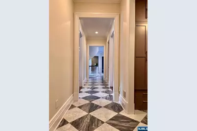 211 Vaccaro Drive, Cresskill, NJ 07626 - Photo 9