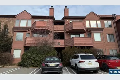 220B Washington Avenue 220B #220B, Fort Lee, NJ 07024 - Photo 1