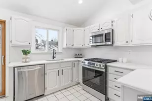 41 Robertson Rd, West Orange Township, NJ 07052 - Photo 19