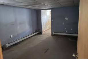 659 Valley Brook Ave, Lyndhurst Township, NJ 07071 - Photo 3