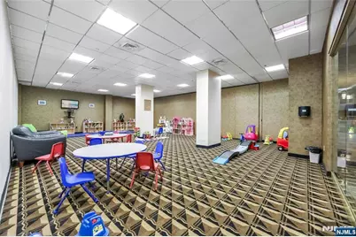 1512 Palisade Avenue 16L #16L, Fort Lee, NJ 07024 - Photo 33