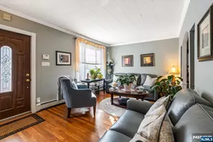 19 William St, Kearny, NJ 07032 - Photo 3