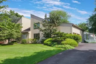 5 Bourbon St, Wayne, NJ 07470 - Photo 3