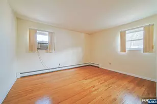 432 Oak St, Ridgefield, NJ 07657 - Photo 33