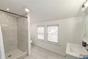 412 Berkeley Ave, Bloomfield, NJ 07003 - Photo 45