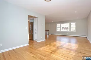 10 Villa Ct, Park Ridge, NJ 07656 - Photo 9