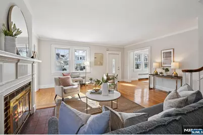 26 Lafayette Avenue, East Orange, NJ 07017 - Photo 3