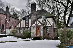 624 Ramapo Rd, Teaneck Township, NJ 07666 - Photo 3