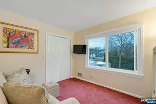 111 Crain Rd, Paramus, NJ 07652 - Photo 19