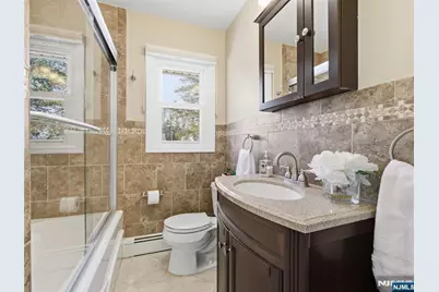 29 Evergreen Avenue, Wanaque, NJ 07420 - Photo 15