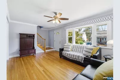 29 Evergreen Avenue, Wanaque, NJ 07420 - Photo 5