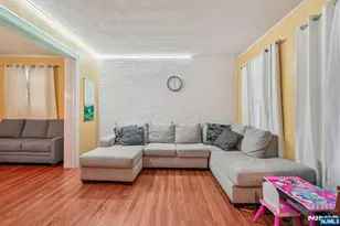 670 Devon St, Kearny, NJ 07032 - Photo 13