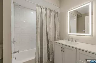 24 Sunderland Ave, Rutherford, NJ 07070 - Photo 25