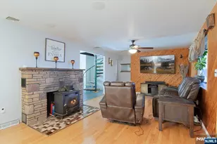 11 Bushwick Ln, West Milford, NJ 07480 - Photo 5