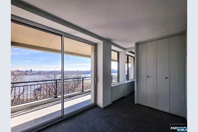1 Horizon 811 #811, Fort Lee, NJ 07024 - Photo 11