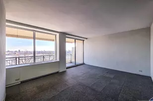 1 Horizon 811, Fort Lee, NJ 07024 - Photo 9