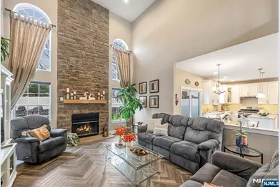 7 Winding Ridge Road, Jefferson Township, NJ 07849 - Photo 9