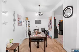 25 Oak St, Paterson, NJ 07501 - Photo 5