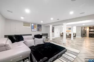 7 Brookside Dr, Upper Saddle River, NJ 07458 - Photo 35