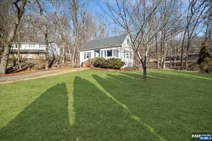 16 Wildwood Terrace, Ringwood, NJ 07456 - Photo 3