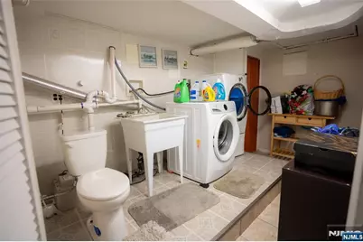 22 Greendale Avenue, Pequannock Township, NJ 07444 - Photo 21