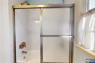 10 Hope St, Montvale, NJ 07645 - Photo 31