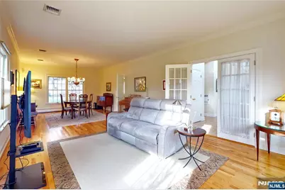 10 Hope Street, Montvale, NJ 07645 - Photo 15