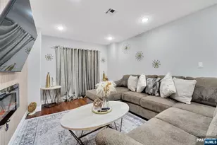 225 9th St, Newark, NJ 07103 - Photo 25