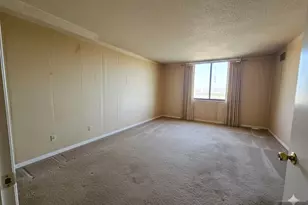 1527 Harmon Cove Tower, Secaucus, NJ 07094 - Photo 9