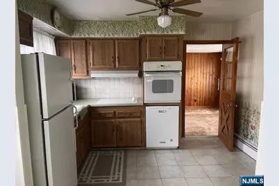 339 Boyle Avenue, Totowa, NJ 07512 - Photo 3