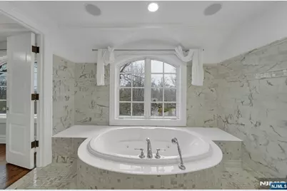 125 Jackson Drive, Cresskill, NJ 07626 - Photo 25