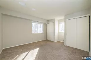 119 Woods Edge Dr, Roxbury Township, NJ 07876 - Photo 17