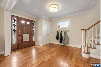 681 Palisade Avenue, Teaneck Township, NJ 07666 - Photo 5