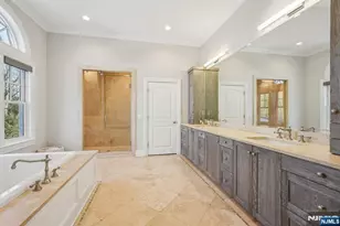 4 Mill Brook Ln, Franklin Lakes, NJ 07417 - Photo 25