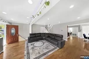 64 Van Houten Pl, Belleville, NJ 07109 - Photo 21