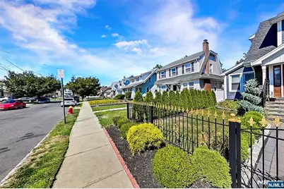 64 Van Houten Place, Belleville, NJ 07109 - Photo 5