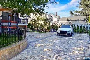 64 Van Houten Pl, Belleville, NJ 07109 - Photo 9