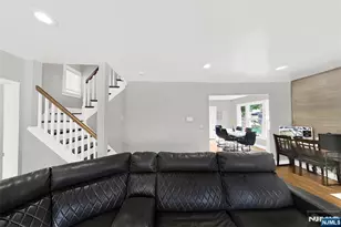 64 Van Houten Pl, Belleville, NJ 07109 - Photo 23