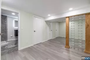 33 Elycroft Pkwy, Rutherford, NJ 07070 - Photo 39