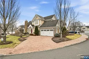8 Woodstone Cir, Millburn, NJ 07078 - Photo 3