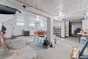 78-80 Girard Pl, Newark, NJ 07108 - Photo 31