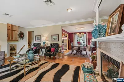 32 Augusta Drive, Wayne, NJ 07470 - Photo 11