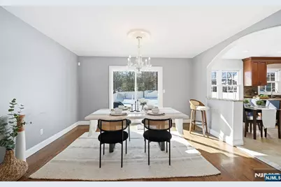 26 E Harrison Place, Livingston, NJ 07039 - Photo 11