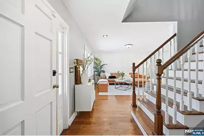 26 E Harrison Place, Livingston, NJ 07039 - Photo 5