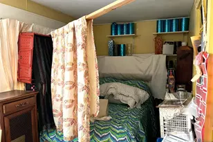 25 Bostwick Ave, Jersey City, NJ 07305 - Photo 17