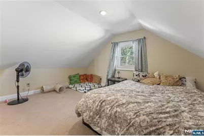 59 Susan Court, Clifton, NJ 07012 - Photo 17