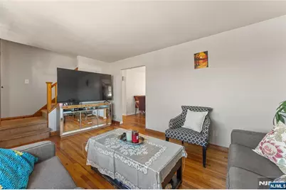 59 Susan Court, Clifton, NJ 07012 - Photo 5