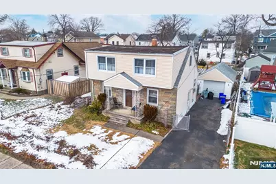 257 Floral, Saddle Brook Township, NJ 07662 - Photo 3