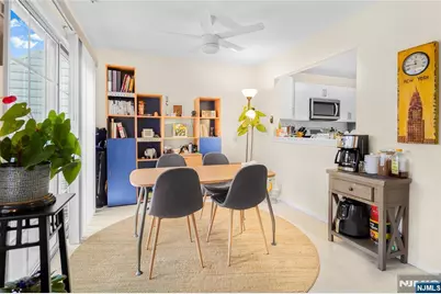 476 Lee Court 476 #476, Fort Lee, NJ 07024 - Photo 7