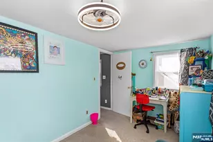 127 Tuella Ave, Elmwood Park, NJ 07407 - Photo 23